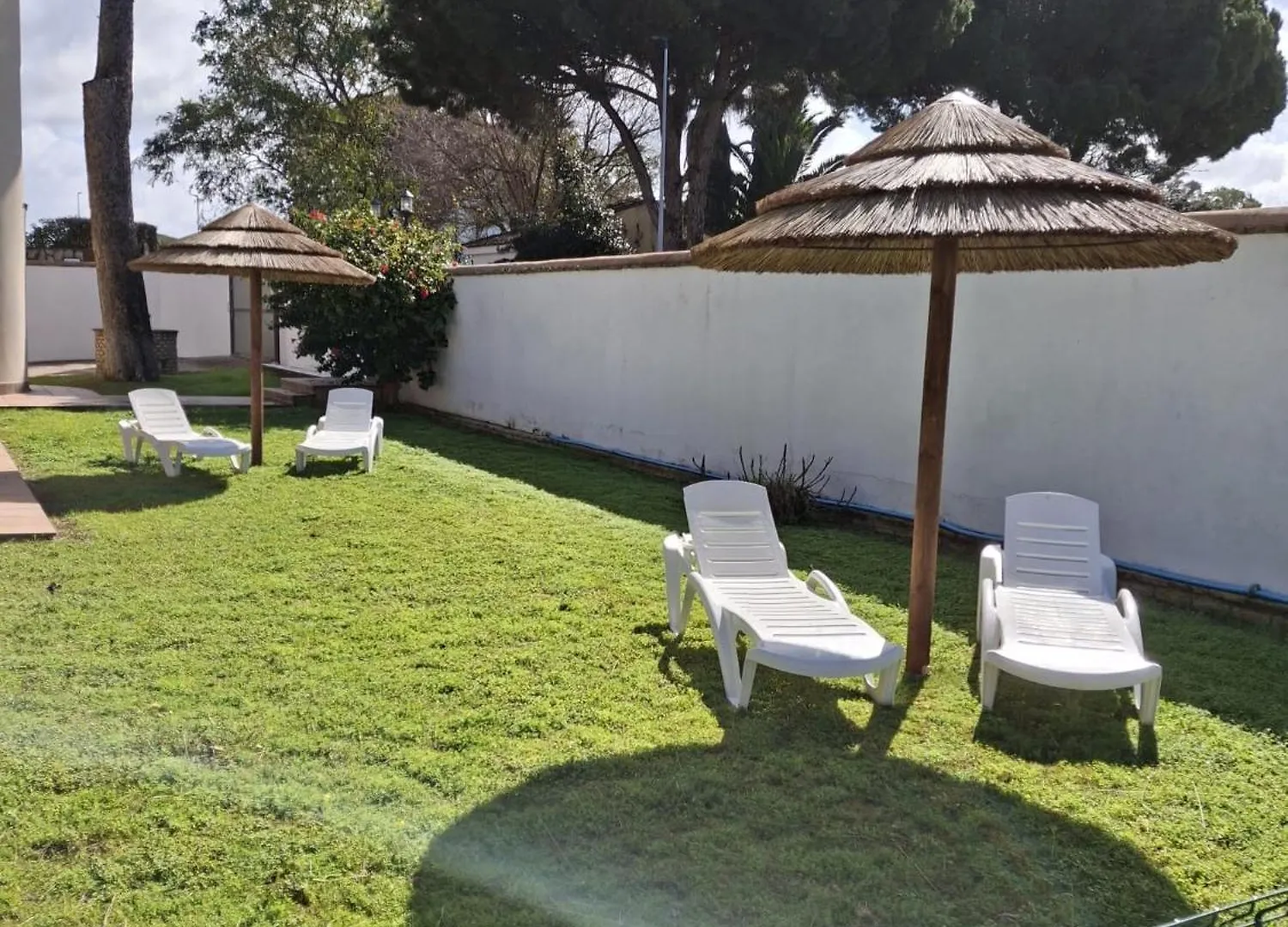 Moderno Y Amplio Chalet, Con Piscina Privada Chiclana de la Frontera Spain